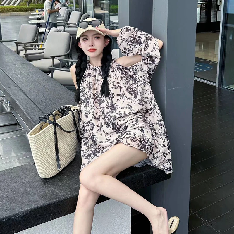 【七步瑶】碎花露肩洋气宽松遮肉显瘦百搭小众时尚款上衣