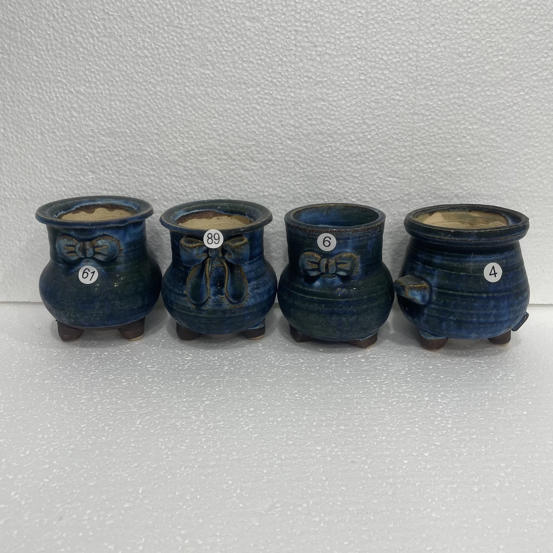 韩盆青铜花盆2个，尺寸内口7-8高11左右，麦饭石材质，粗陶花盆