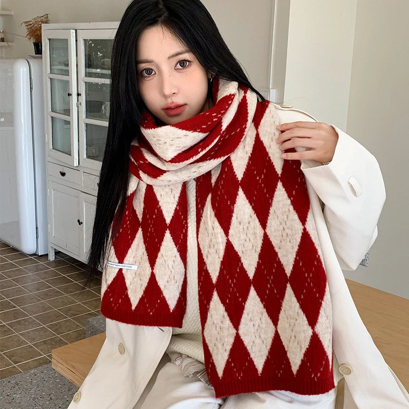 冬季韩版菱形格子围巾女生冬季ins防寒保暖围脖情侣时尚百搭披肩