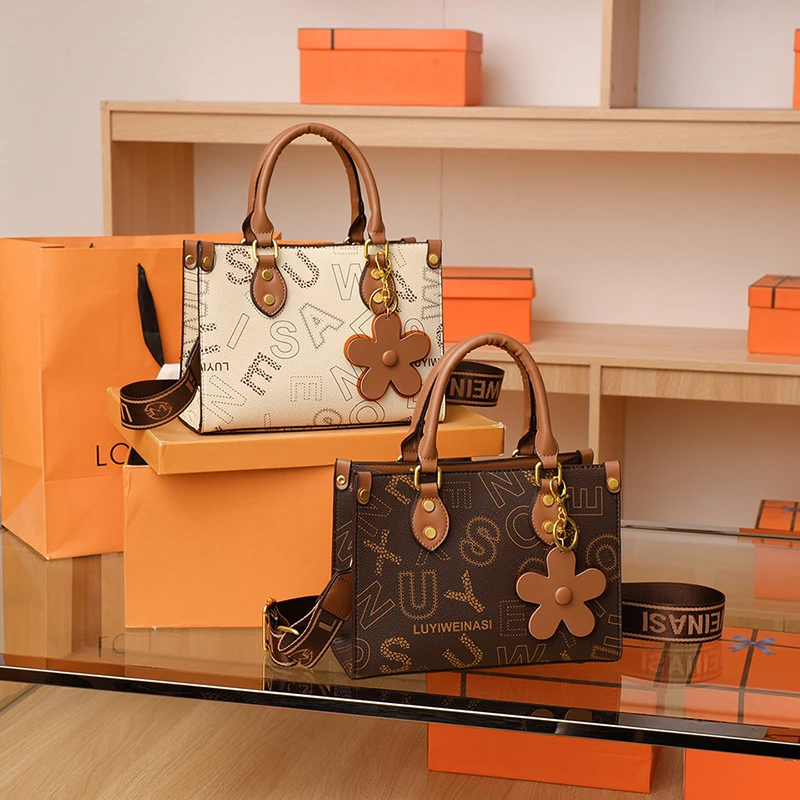 2024新款大容量托特包包女高级感单肩斜挎包时尚百搭通勤手提包女