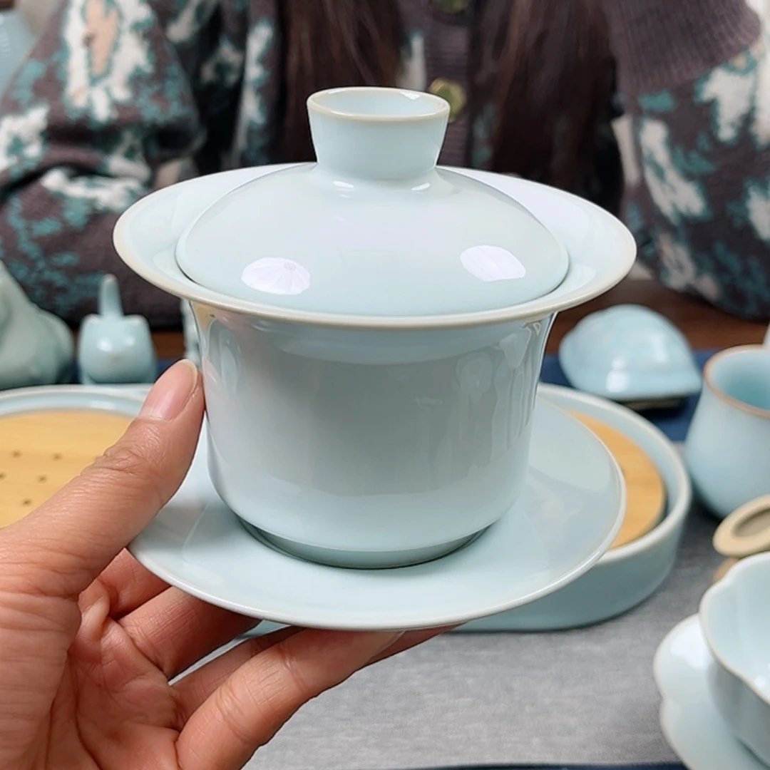 【闪购商品】瓷月白三才马蹄盖碗