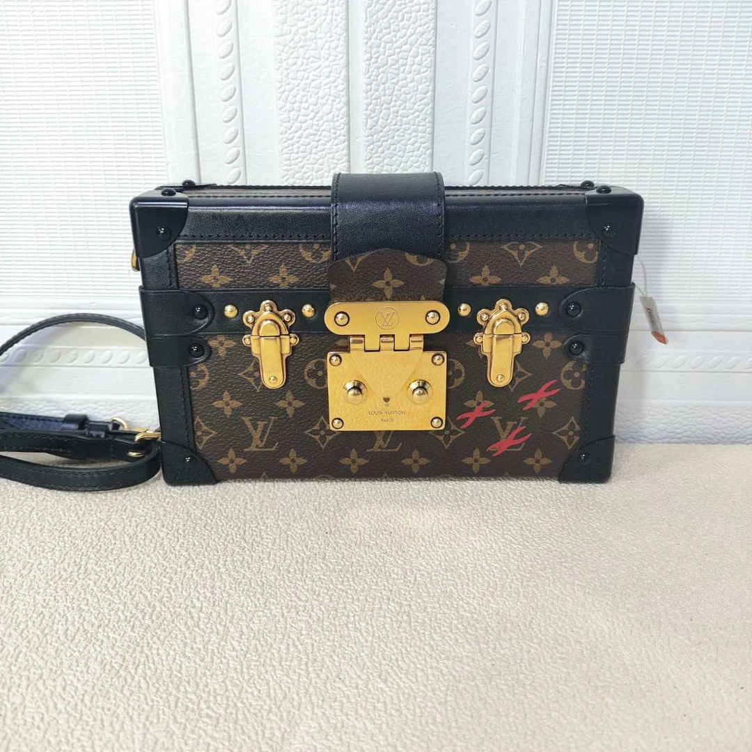 99新 LV 麦殿甄选/LV老花硬盒子底长19棕色/单肩包斜挎包