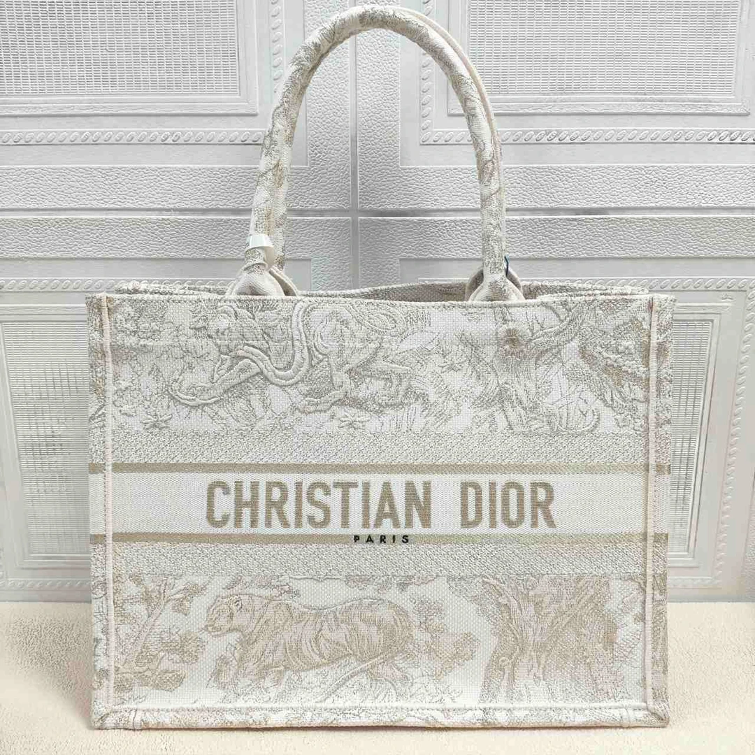 99新 DIOR/迪奥 麦殿甄选/迪奥织物动物园托特底36cm白色/手提包