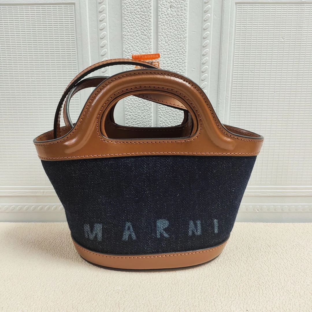 99新 MARNI 麦殿甄选/玛尼牛仔拼皮单肩斜挎手提包底长15