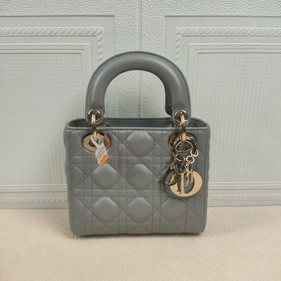 99新 DIOR/迪奥 麦殿甄选/迪奥羊皮三格戴妃灰色金扣单肩女士经典