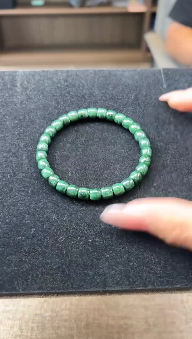 【闪购商品】翡翠手链未镶嵌春带彩,88号,卡6.7