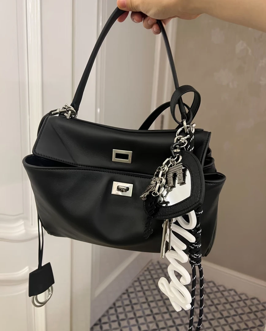 清仓！慵懒松弛感柔软小牛皮托特包