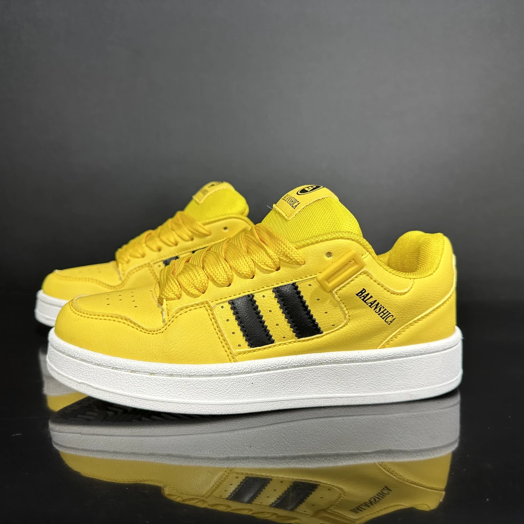 面包鞋春秋百搭透气潮流情侣板鞋低帮男女同款休闲运动鞋潮鞋黄色