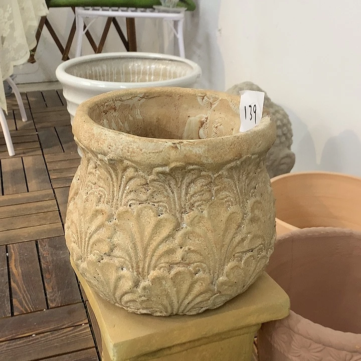 红陶20CM（含）-50CM（不含）高21宽21口18.5