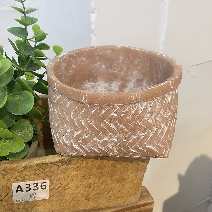 红陶20CM（含）-50CM（不含）高9宽15口13.5