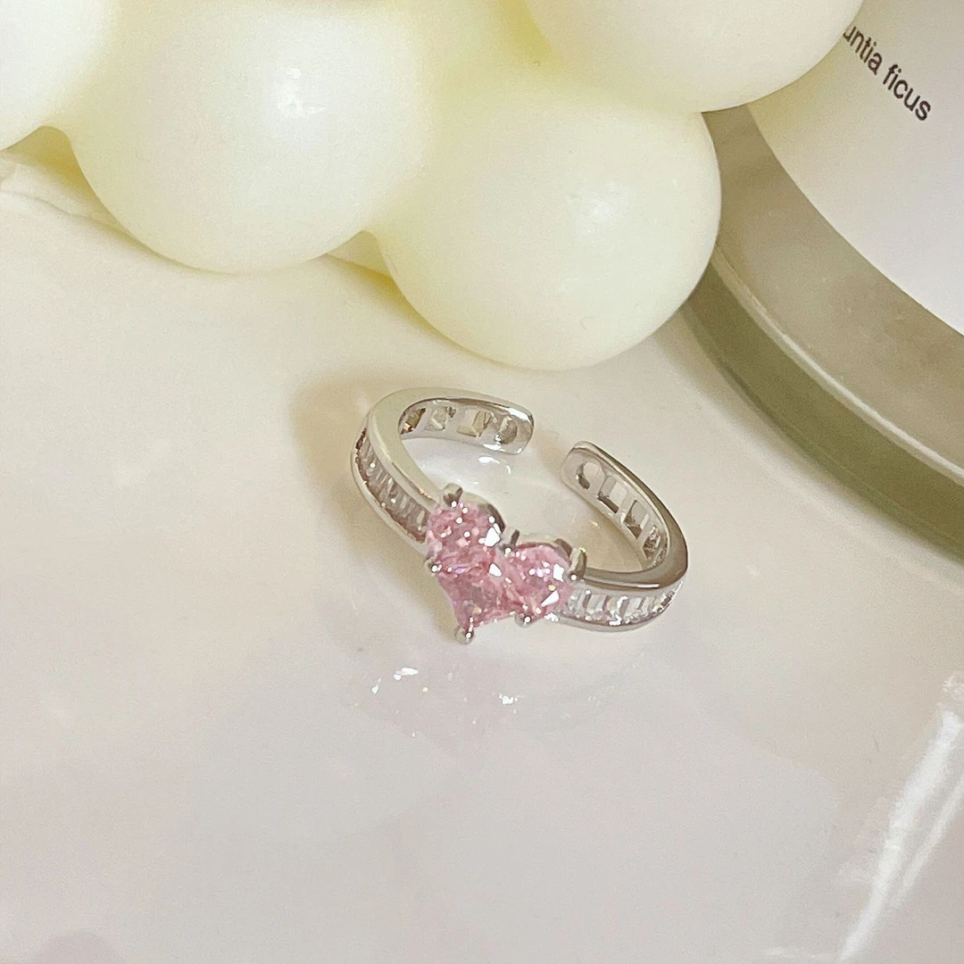 饰忆客 铜合金戒指 粉钻爱心戒指女小众设计感时尚开口指环JZ339