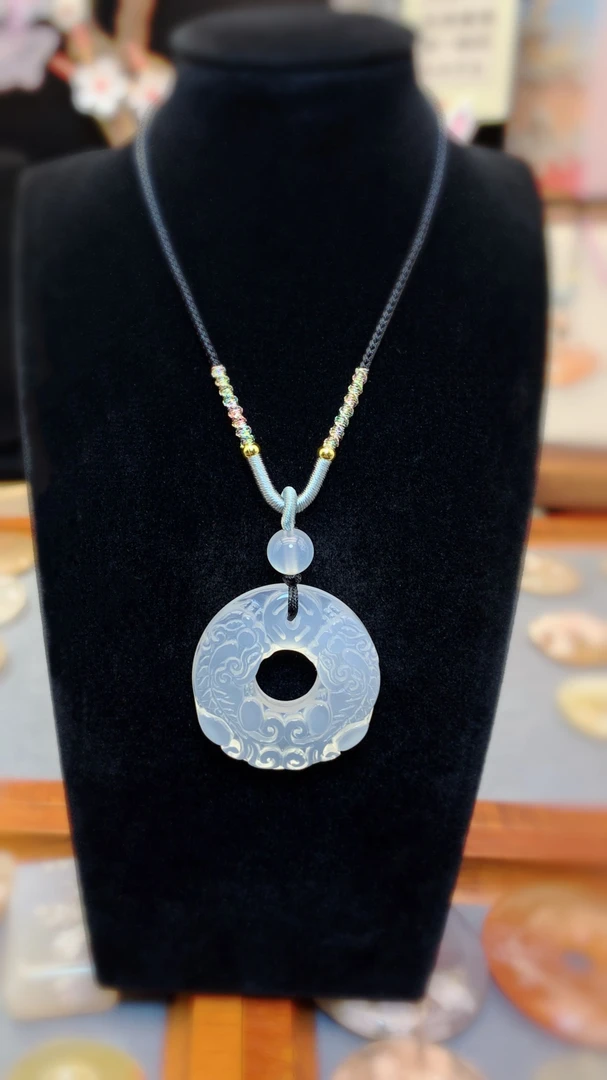 【十里繁花】天然玛瑙玉髓貔貅平安扣吊坠（多样性发一）