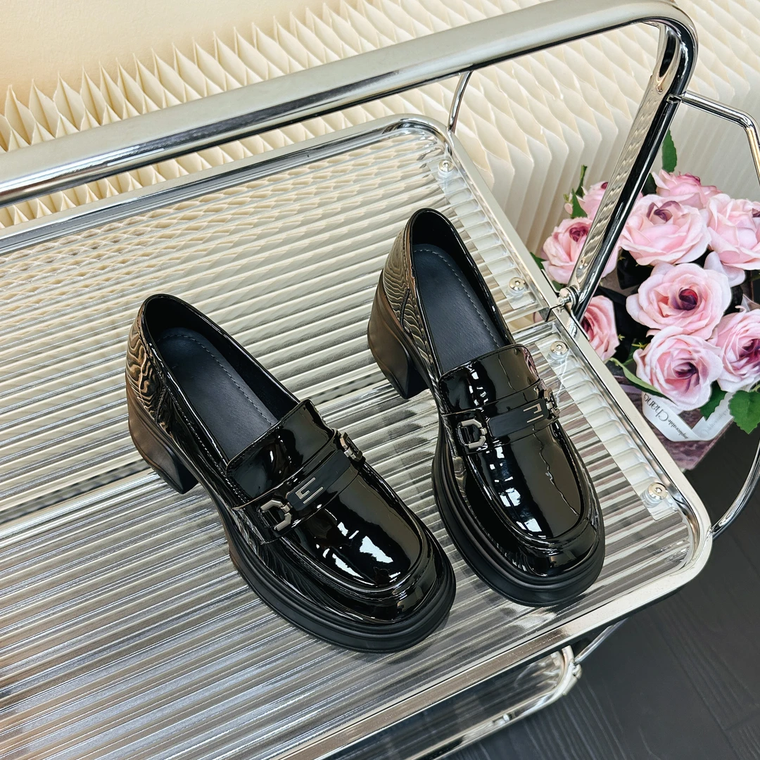 PA933-12春季新款乐福鞋厚底圆头2024时尚百搭黑色精品女鞋