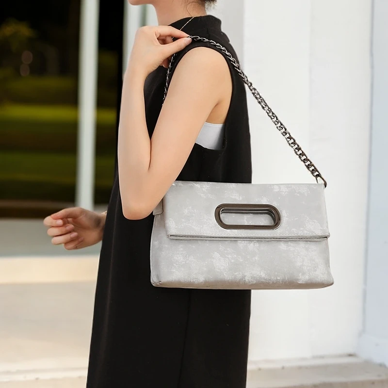 【彩】新中式国风轻奢百搭腋下单肩新款高级感小众链条女包时尚包包