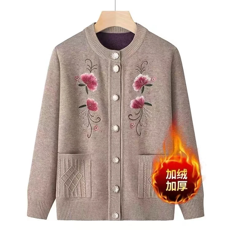 中老年人冬装外套女奶奶秋装毛衣妈妈加绒老人保暖开衫老太太衣服