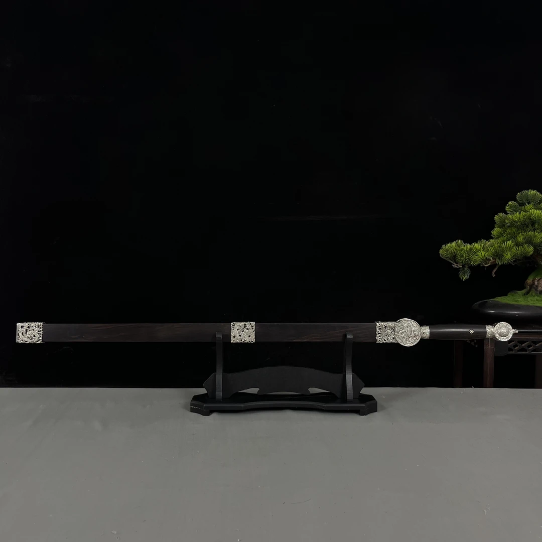 祥龙清剑花纹钢八面扭转纹白铜方鞘黑檀木龙泉（冯渊刀剑）未开刃