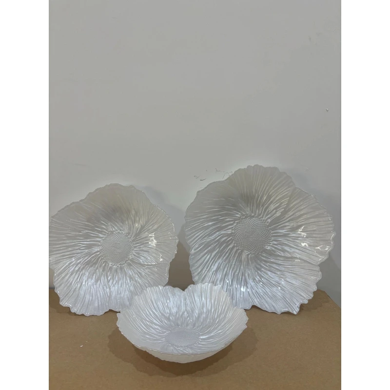 玻璃贝壳果盘家用高颜值零食盘花朵型水果盘婚礼装饰不规则奶油盘