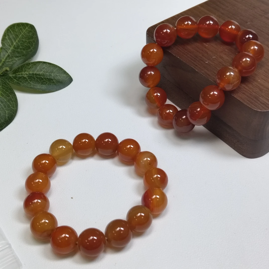 【 侯总甄选】纯手工打磨天然柿子红色玛瑙手串66