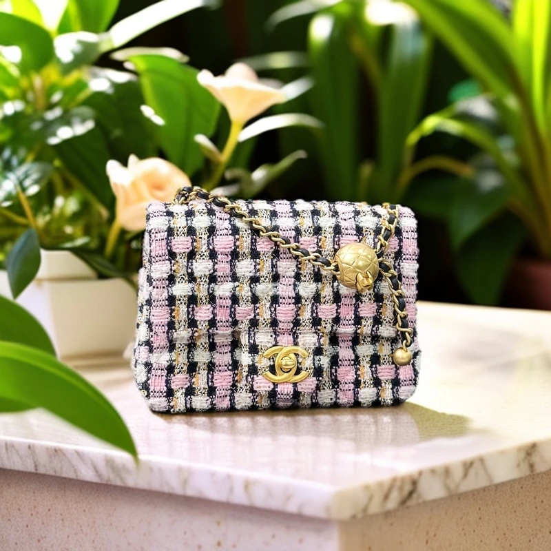 99新 Chanel/香奈儿  23K粉色拼色格纹毛呢金球方胖子 芯片款99新