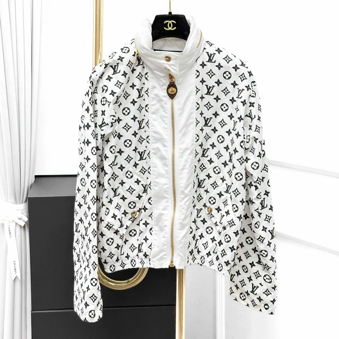 99新 LouisVuitton/路易威登 36码 白色 老花短款风衣外套 99新
