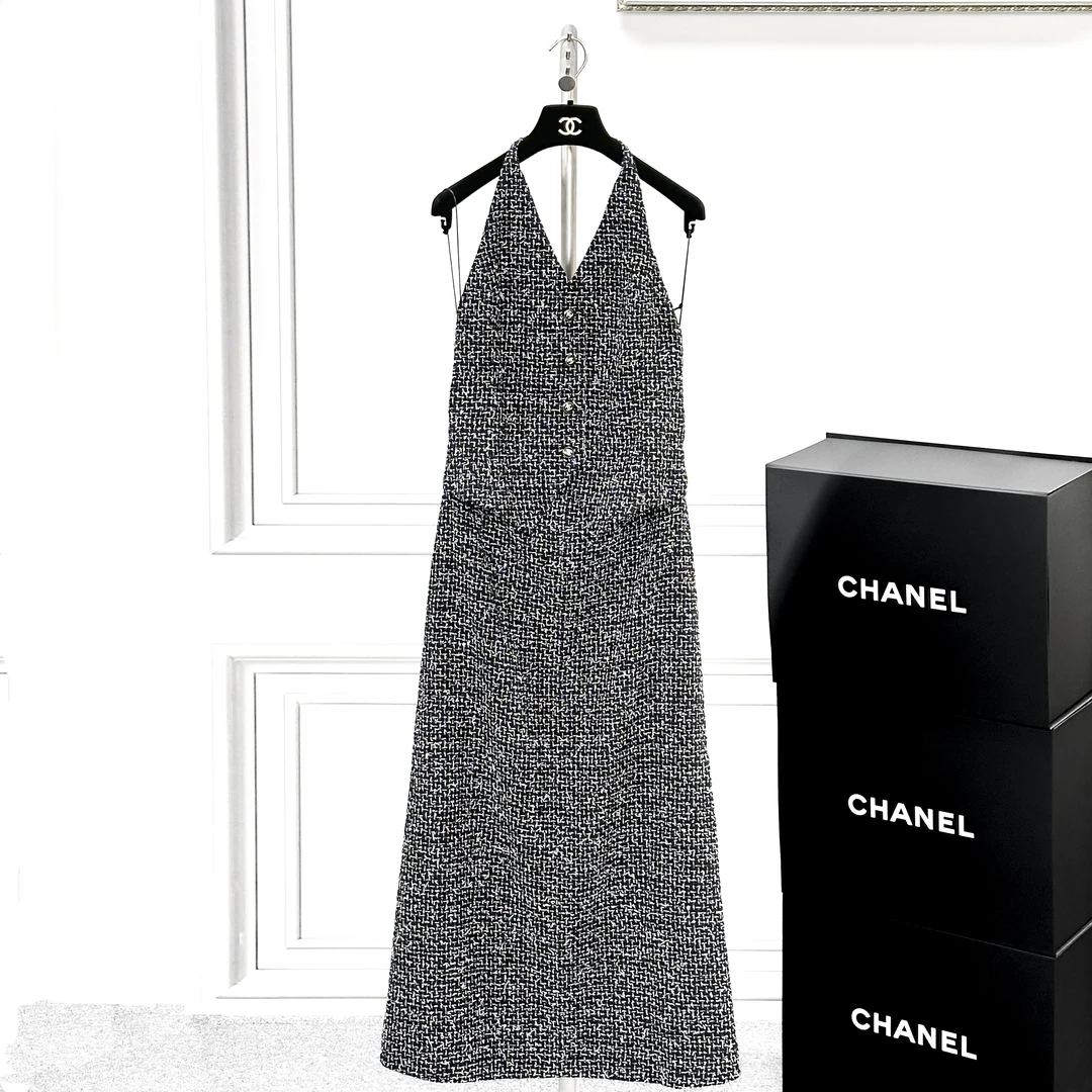 99新 Chanel/香奈儿  36码 黑白色 编织 挂脖 连衣裙
