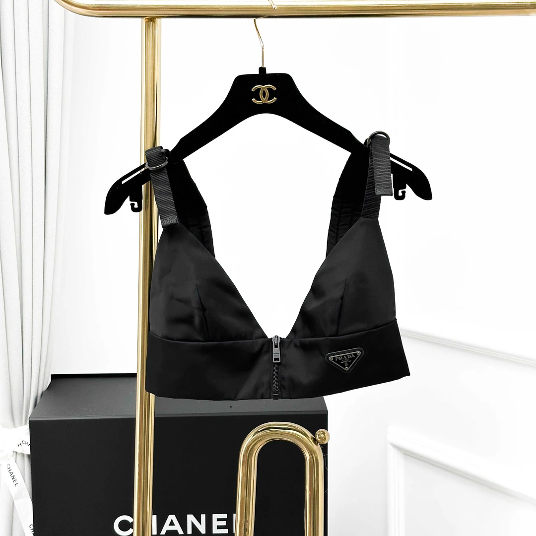 99新 Prada/普拉达 40S 黑色 吊带 上衣