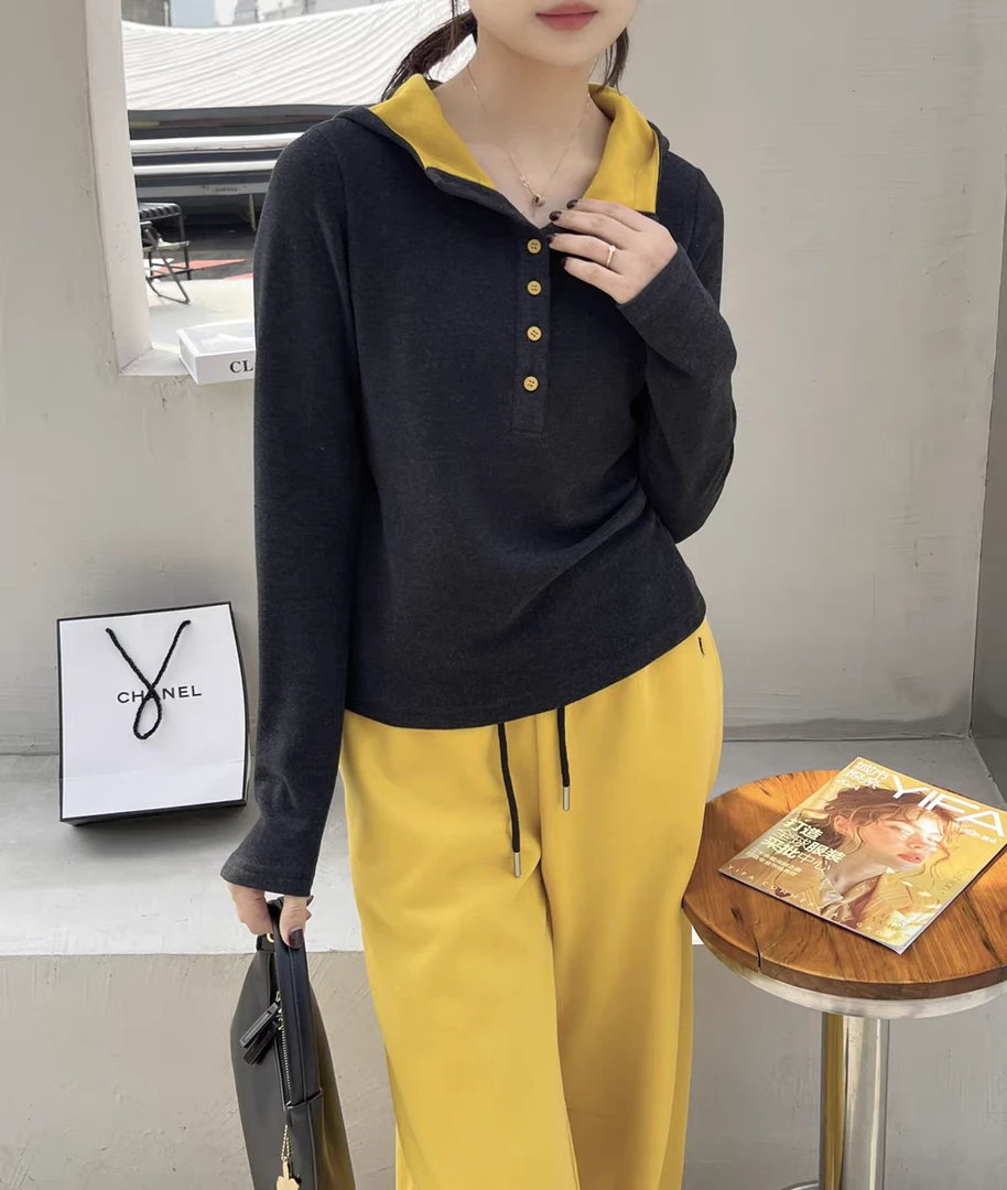 黄静推荐   欧货洋气加厚澳绒拼色连帽小衫（有浮色介意勿拍）