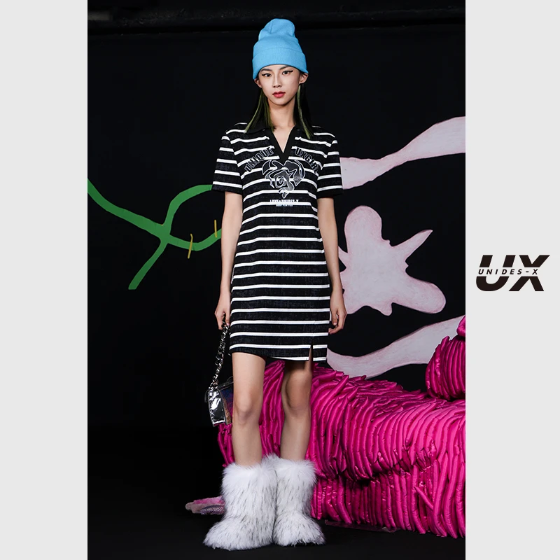 UX2025夏季新款黑白条纹连衣裙女士宽松方领百搭长裙