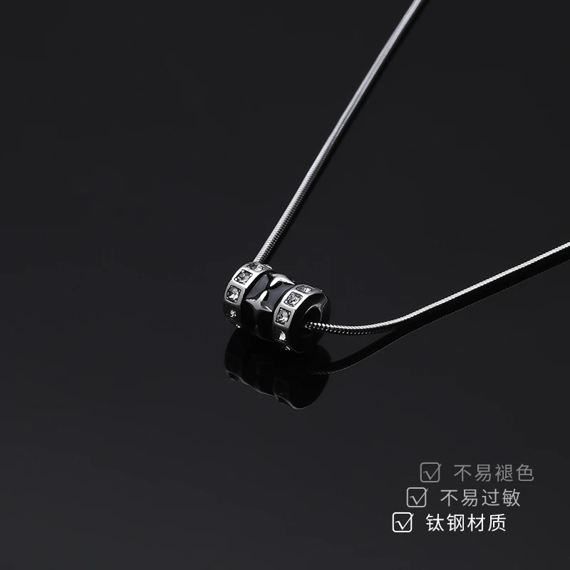钛钢吊坠 项链男款时尚通用日韩简约坠链男 设计感冷淡风气质情侣