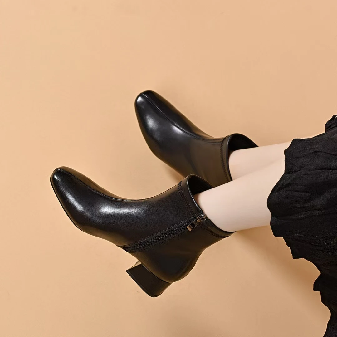 羊皮小短靴女2024秋季新款百搭女靴方头粗跟靴子冬季加绒保暖女鞋