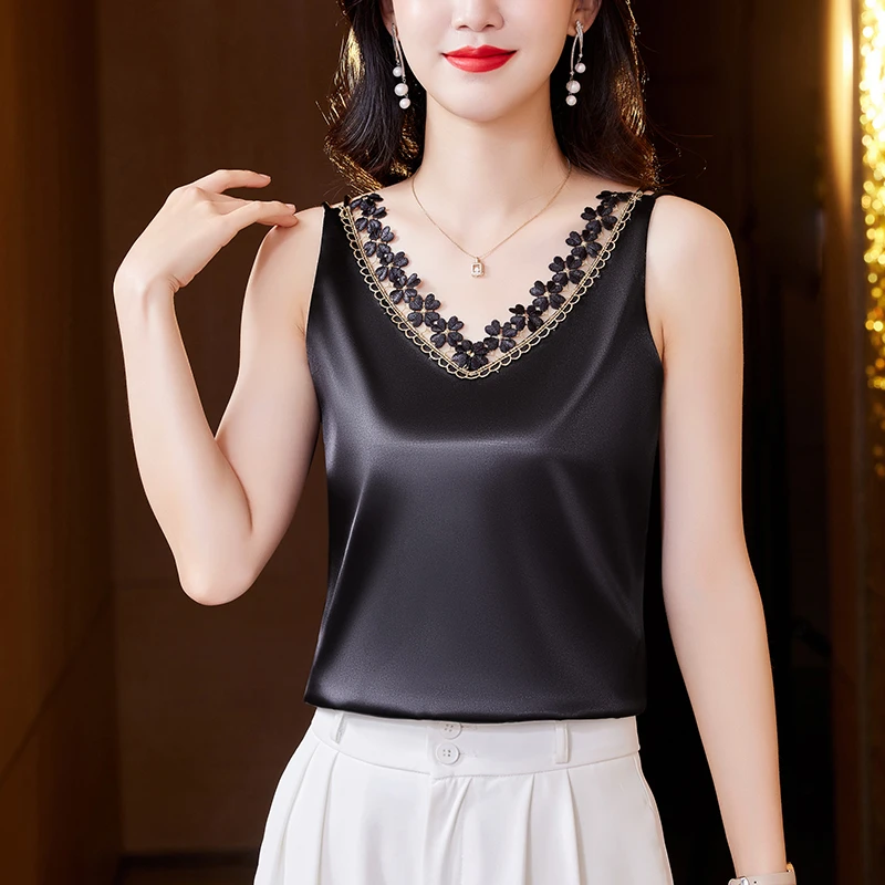 吊带背心女夏季无袖上衣设计感金边绣花蕾丝V领时尚西装内搭小衫