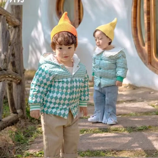 奶茶儿童加绒外套冬季男女童羽绒棉衣洋气保暖