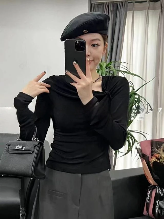 设计感小众长袖t恤女早秋季时尚洋气褶皱百搭打底衫气质休闲上衣