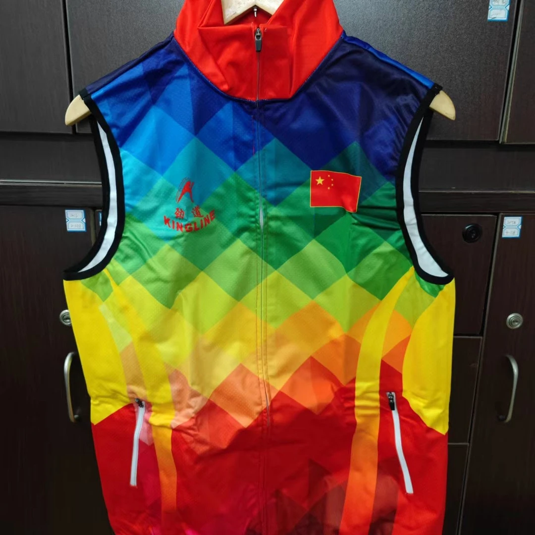 劲道运动防风服  热身服，拉绒服，