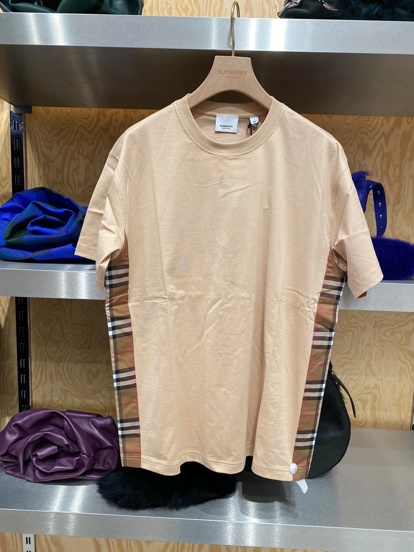 未使用 BURBERRY/博柏利 短袖T恤男女同款侧边经典色宽松版型