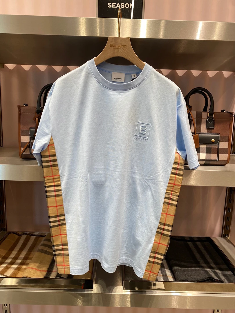 未使用 BURBERRY/博柏利 女款T恤 男生可穿 侧边格子宽松版