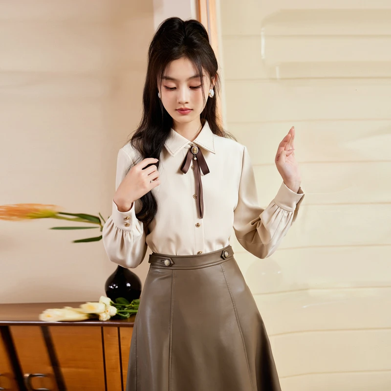 秋水伊人简约翻领金属扣衬衫2023年秋季新款女装时尚小个子上衣