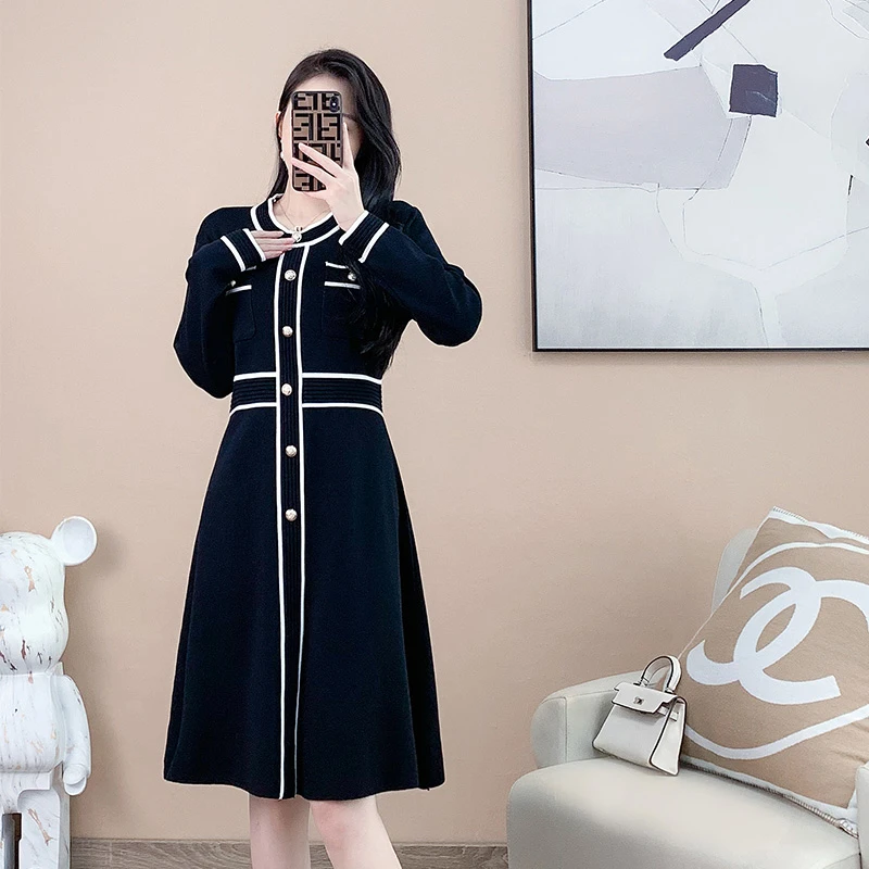 奢姿【艺术展】2024冬季高级感新款胖妹妹针织气质优雅连衣裙减龄