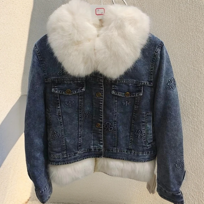 【艾萱萱】15111款女两件套牛仔派克毛毛外套女 约59