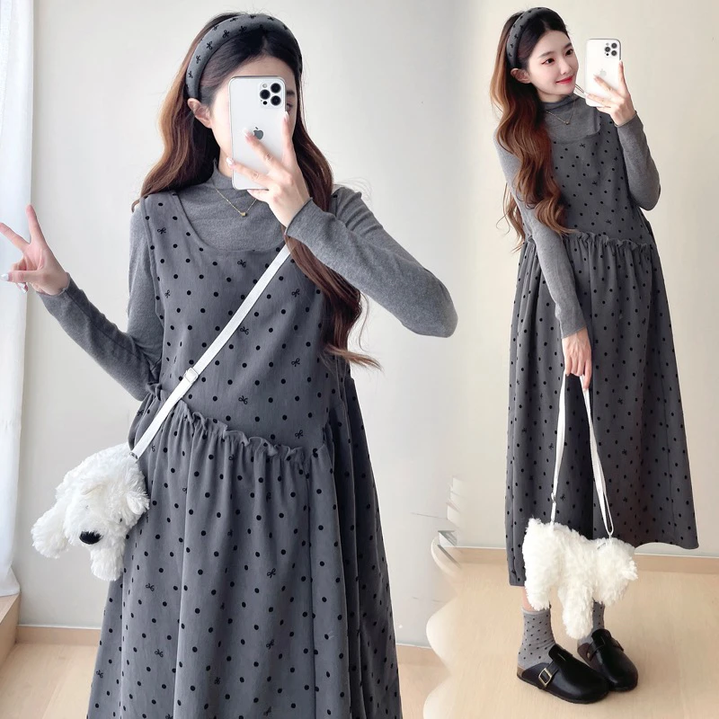 2024新款孕妇装秋冬波点背带裙毛衣打底衫时髦洋气孕期两件套秋