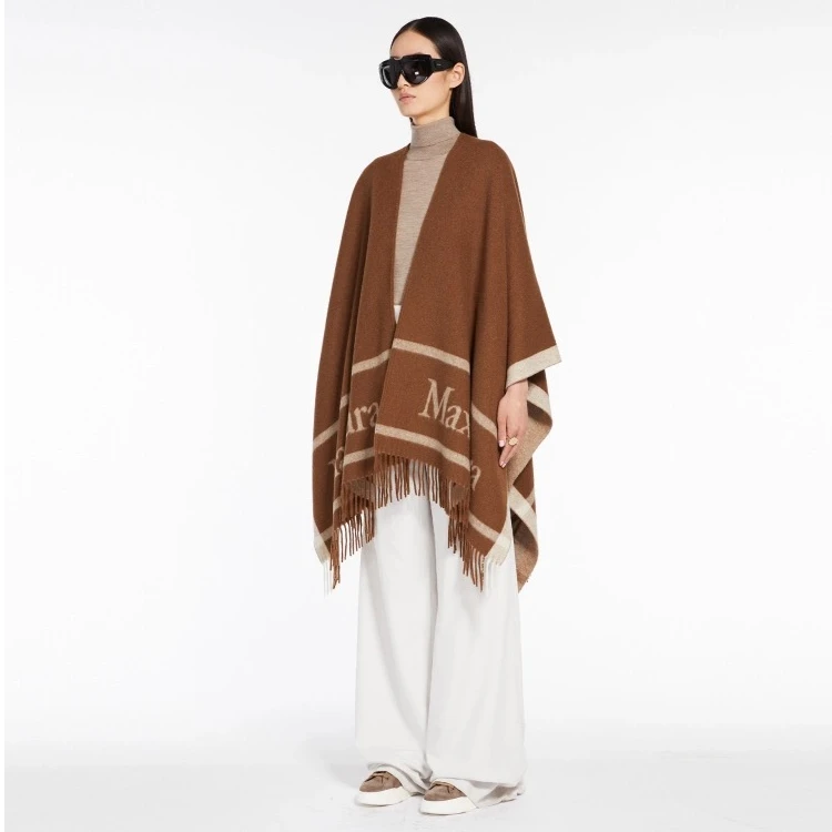 全新未使用 MaxMara 羊毛披肩