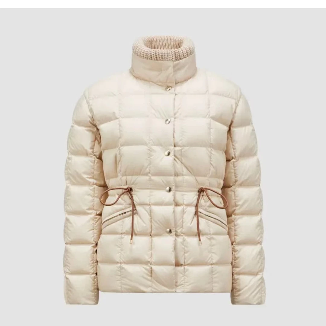 未使用 MONCLER 盟可睐女款格纹拼接领秋冬羽绒服antigone
