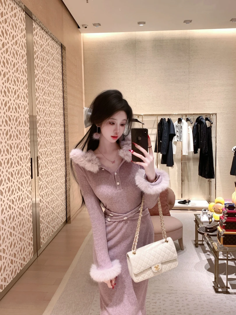 【雅乔定制】狐系姐姐 毛毛领连帽修身长袖针织连衣裙DYCC-24108023