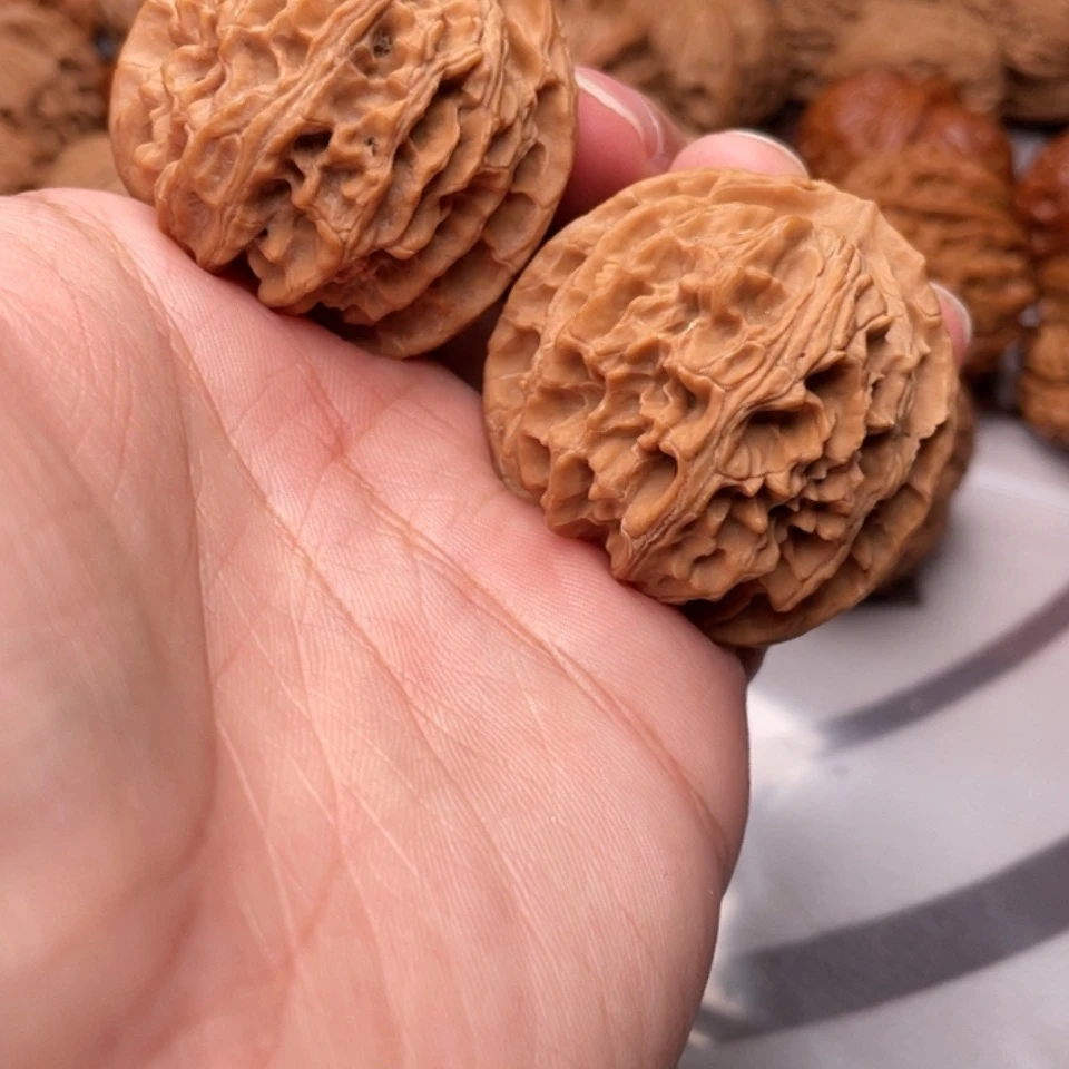 【闪购商品】文玩核桃吊坠6**影