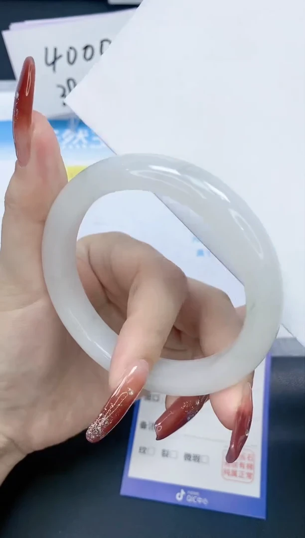 【闪购商品】石英质玉手镯未镶嵌A139-58.8