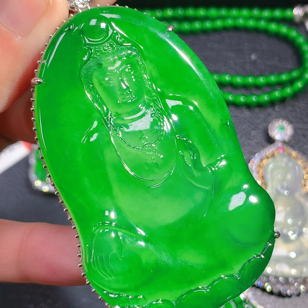 翡翠吊坠(不含链)未镶嵌