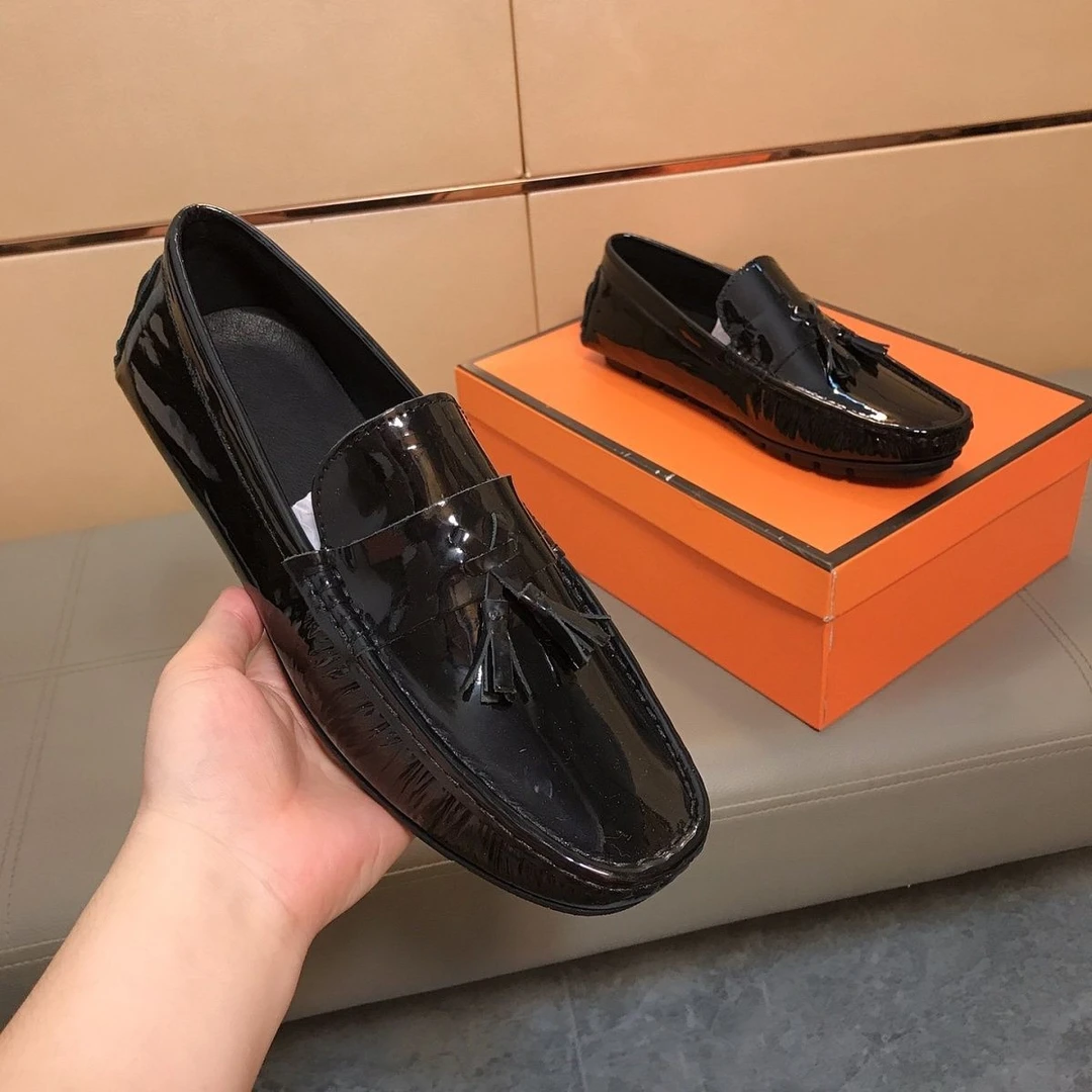 亮面男士男鞋豆豆鞋漆皮2024百搭商务新款真皮懒人脚蹬休闲皮鞋