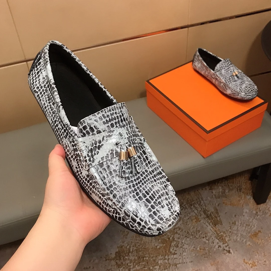 时尚新款豆豆鞋手工高端皮鞋一脚蹬驾车款休闲透气商务男士乐福鞋