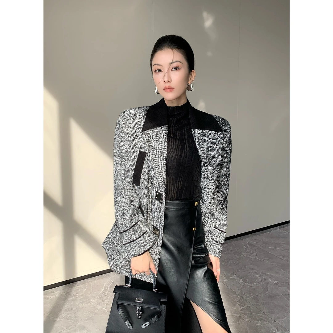 JIJINQI复古百搭秋冬休闲上衣时尚气质设计感拼接外套JC10WZPT540