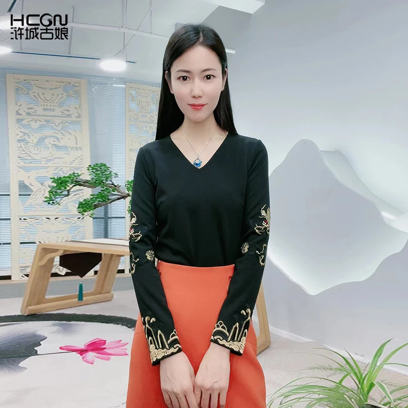 浒城古娘中式国风刺绣百搭时尚绣花显瘦气质优雅凯旋T恤-22C18523